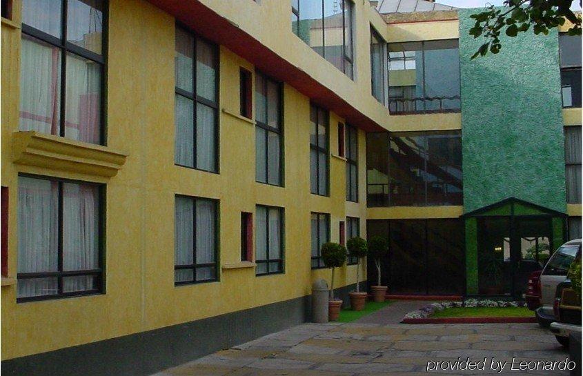 Hotel Plaza Morelos Толука-де-Лердо Экстерьер фото