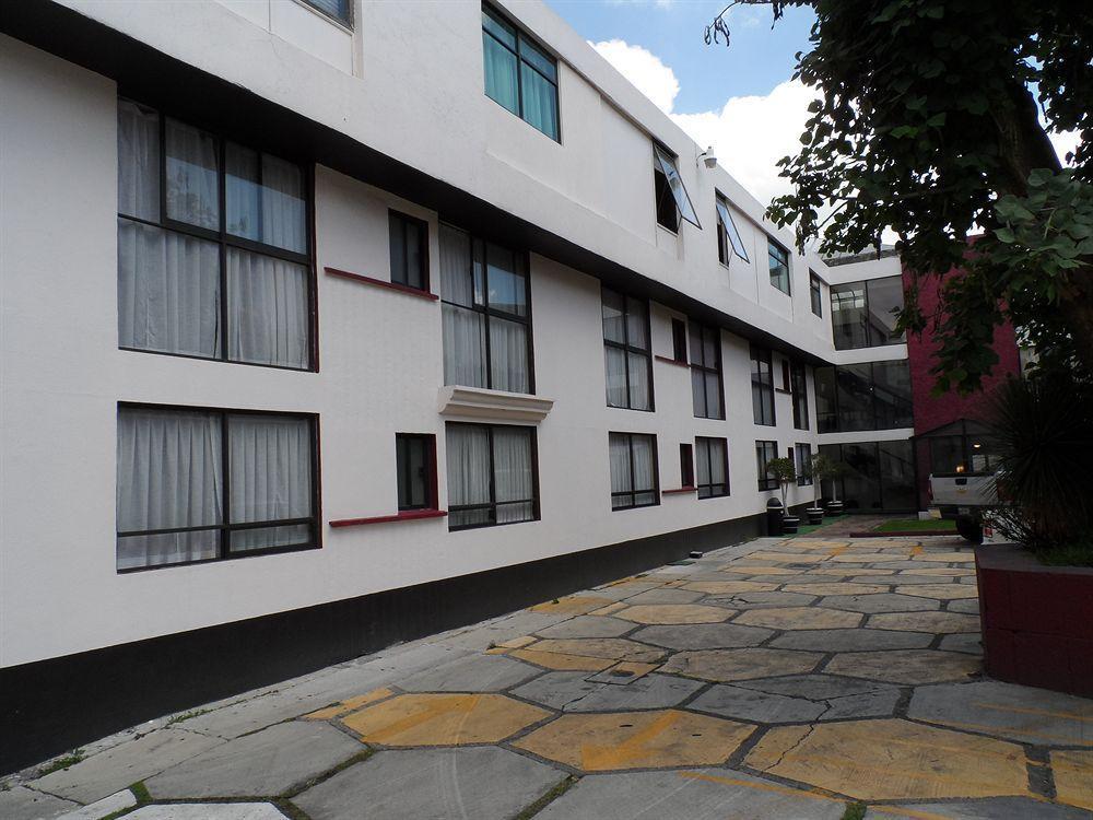Hotel Plaza Morelos Толука-де-Лердо Экстерьер фото